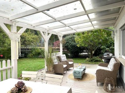 ***Gastronomie neben Tennisclub - flexible Nutzung - 3 Wohnungen***