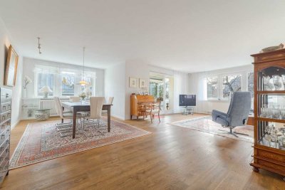 Zeitlose Altbaueleganz – Einzigartige Etagenresidenz in ikonischer Jugendstilvilla!