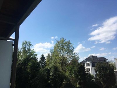 Zentrale und ruhige, helle 3,5-Raum-Erdgeschosswohnung mit sonnigem Balkon in Hattingen Innenstadt