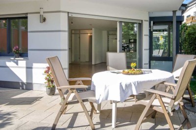 Helle 3-Zimmer Terrassenwohnung mit Garten in Grafing bei München