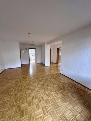 Charmante Dachgeschosswohnung