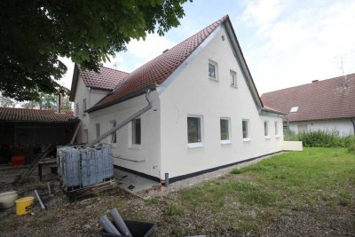 300m² WFL, 1833 m² Grund, teilrenoviert, in sehr ruhiger Lage mit guter Anbindung!