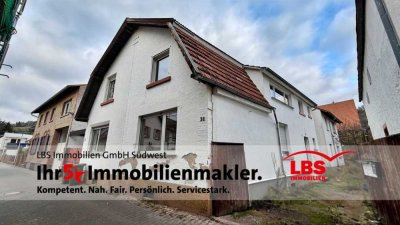 Sanierungsjuwel in der Weinheimer Nordstadt – Doppelhaushälfte mit Einliegerwohnung!