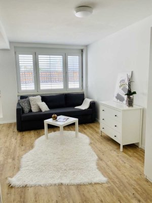 Modern möbliertes Apartment mit EBK in bester Innenstadtlage