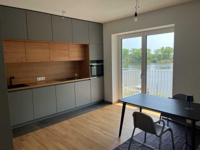 Neuwertige 3-Raum-Wohnung mit Balkon und Einbauküche in Geesthacht