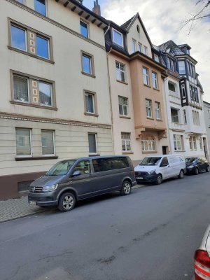 Schöne Vierzimmerwohnung in zentraler, bahnhofsnaher Lage
