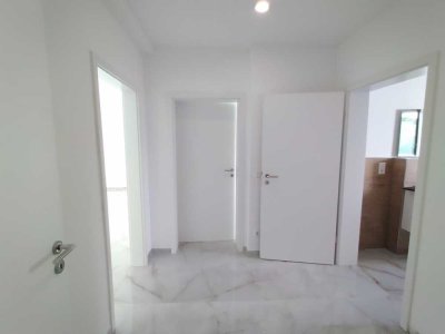 Helle Vierzimmerwohnung mit beeindruckendem Panoramaausblick.