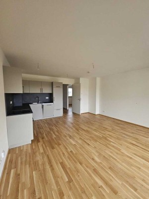 Neubau-Erstbezug im Herzen Nürnbergs: moderne Zwei-Zimmer Wohnung mit Küche