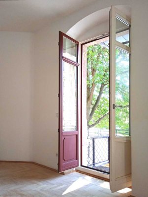 2-Zimmer-Wohnung mit Balkon und Einbauküche im Zentrum