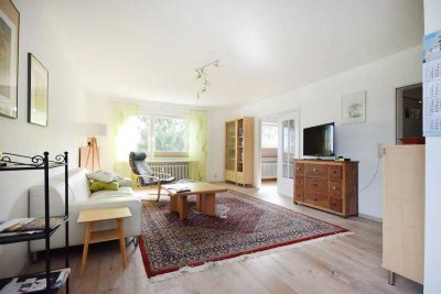 Schöne, große 4-Zimmer-Wohnung mit 2 Balkonen und einer tollen Aussicht!