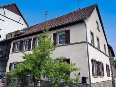 Traumhaftes Einfamilienhaus: idyllische Lage, großes Grundstück, Scheune, Brunnen – provisionsfrei!