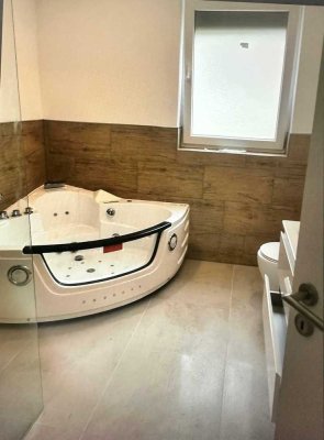Vierzimmerwohnung mit Balkon