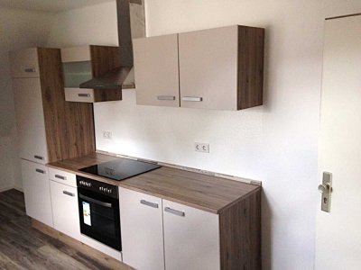 4 ZKB mit Küche - Super Studentenwohnung bis 4 Studenten,