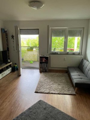 2-Zimmer-Wohnung mit Balkon und EBK in Bodenheim