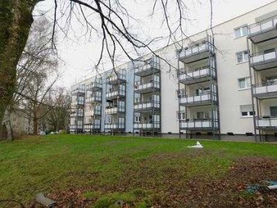 Tolle EG-Wohnung mit großem Balkon und ausreichend Platz für eine kleine Familie!
