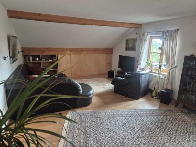 Gemütliche Dachgeschoßwohnung mit Westbalkon