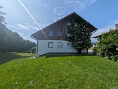 Haus mit Renovierungsbedarf in idyllischer Dorflage - für Handwerker und Gartenliebhaber!