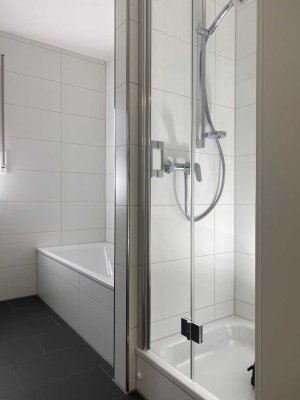 Stilvolle 3-Zimmer-Wohnung mit gehobener Innenausstattung und Südbalkon in Zeitlarn