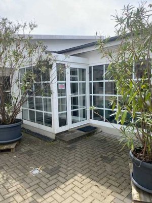 Attraktives Haus im Bungalowstil, mit gehobener Innenausstattung und EBK in Wolmirstedt