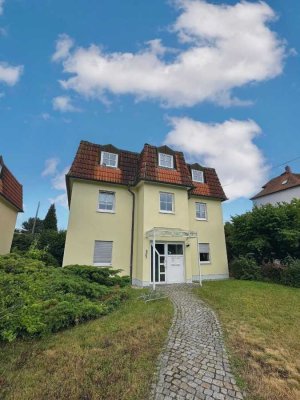 2 1/2 Zimmer mit 78m² mitten in Moritzburg mit Terasse und Ausblick