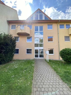Aufgepasst! 2-RW mit Stellplatz zu vermieten!