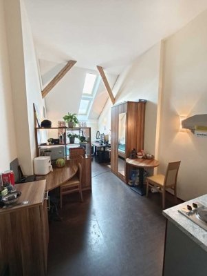 1-Zimmer-Whg auf Erba Insel