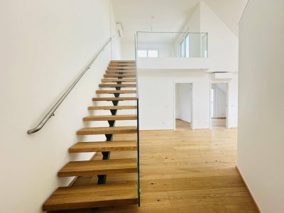 Leben mit Weitblick – klimatisierte Maisonette mit Süd-Terrasse &amp; Balkon I Photovoltaikanlage | Garage !
