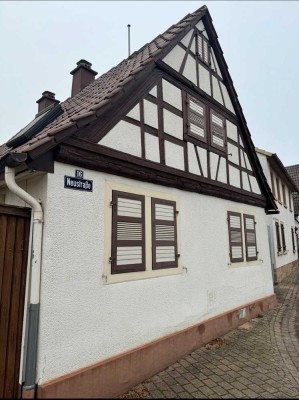 Einfamilienhaus mit großer Scheune in 67482 Venningen bei Landau zu verkaufen