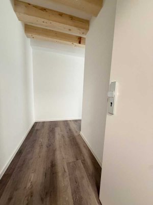 Erstbezug nach Sanierung: 1,5-Zi.-Wohnung im 2. OG in Villingen-Schwenningen