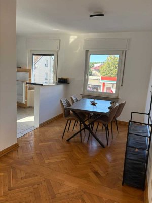 Charmante 3 ZKB-Maisonettewohnung mit Sonnenbalkon