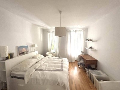 Schöne 3,5 Zimmer Altbauwohnung in zentraler Lage