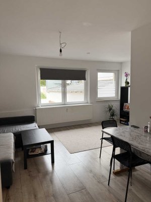 Lichtdurchflutete 3-Zimmer-Wohnung mit Balkon& Stellplätzen in Wuppertal-Ronsdorf