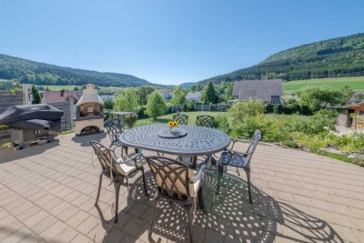 1100 € - 111 m² - 3.5 Zimmer