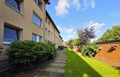 Lichtdurchflutete 3-Zimmer-Dachgeschosswohnung mit Loggia und Blick ins Grüne