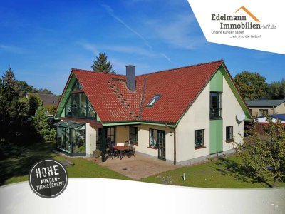 Großzügiges Einfamilienhaus mit idyllischer & ruhiger Feldrandlage in der Sternberger Seenlandschaft