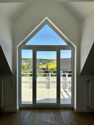 Attraktive Maisonette-Wohnung mit Balkon, Einbauküche & Garage