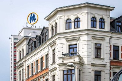 Stuckaltbau, 4 Zimmer, Balkon und 2 Bädern im Zentrum? Sofort verfügbar und individuell gestaltbar!