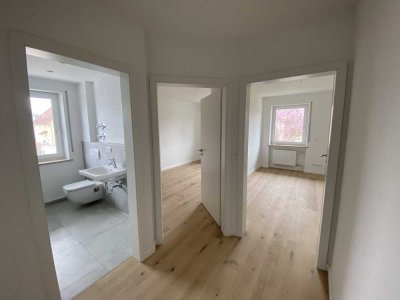 Neuwertige 4-Zimmer Familienwohnung mit Küche, Bad, WC, Balkon *Provisionsfrei*