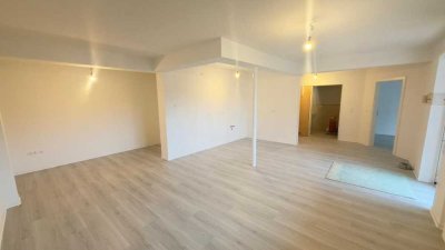großzügige 2 Zimmer Wohnung barrierefrei