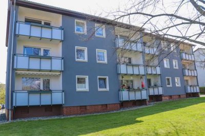 + 2 Zimmer - Großer Balkon +