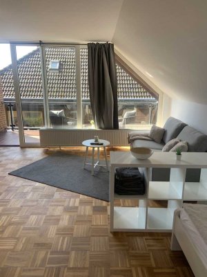 möbliertes Zimmer mit Balkon und Sauna sucht ruhigen Mieter