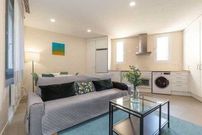 Exklusive 2-Zimmer-Wohnung mit Balkon und Einbauküche in Dormagen