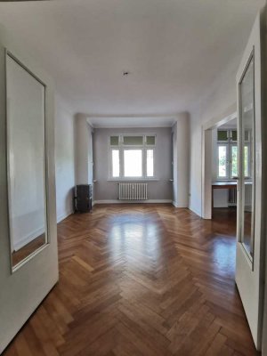 3 Zimmer Wohnung, modernisiert, zwischen Lehmbruckmuseum und Dellplatz