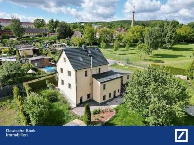 Wohnen, wo andere Urlaub machen – großzügiges Einfamilienhaus mit Einliegerwohnung!