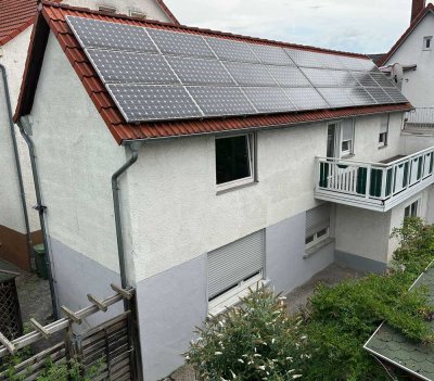 charmantes Haus / Wohnung nach Sanierung neu zu vermieten