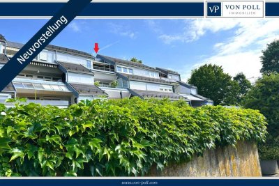 Einziehen & wohlfühlen - Modernes Wohnen mit Fernsicht: Sanierte DG Wohnung mit 3,5 Zimmer, Loggia &