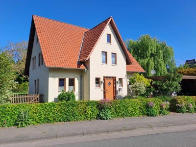 Gepflegtes 1-Familienhaus