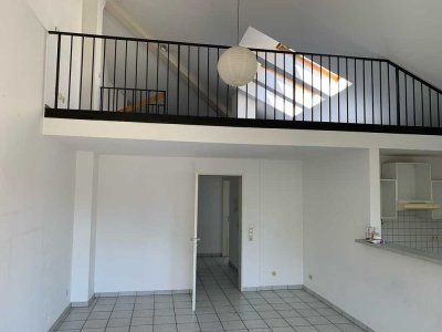 Schöne, gepflegte 3-Zimmer-Maisonette-Wohnung in Bergisch Gladbach