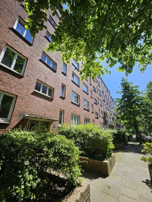 Sanierte 2-Zi.-Whg.  in zentraler Lage von Barmbek-Nord