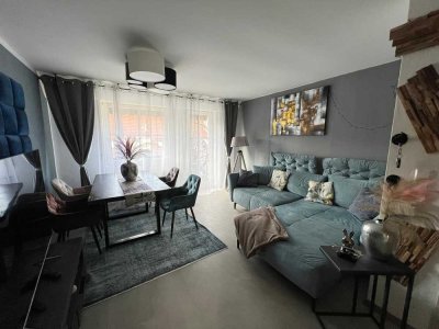 Bezugsfrei!! Schöne 3-Raumwohnung mit Balkon + TG in Ermlitz